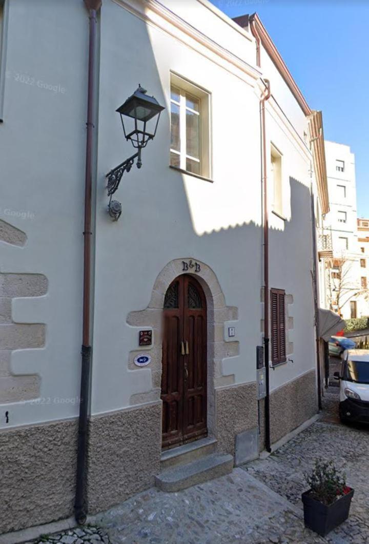 B&B Dal Cardinale Оцьери Экстерьер фото