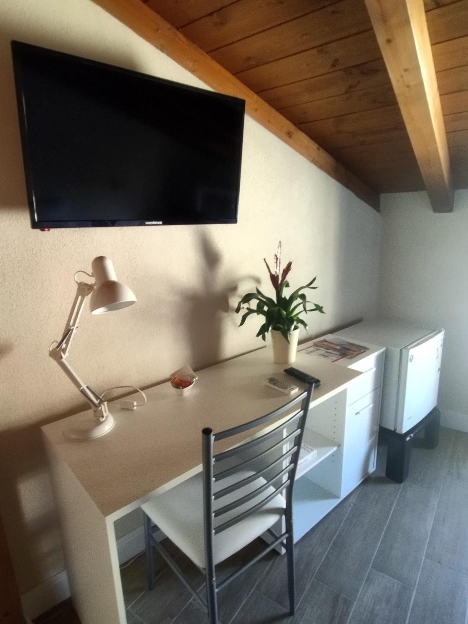 B&B Dal Cardinale Оцьери Экстерьер фото